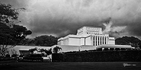 Laie Temple B&W